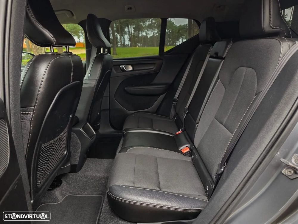 Volvo XC 40 2.0 D3 Geartronic - 18