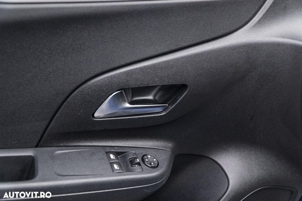 Opel Corsa 1.2 Start/Stop Elegance - 32