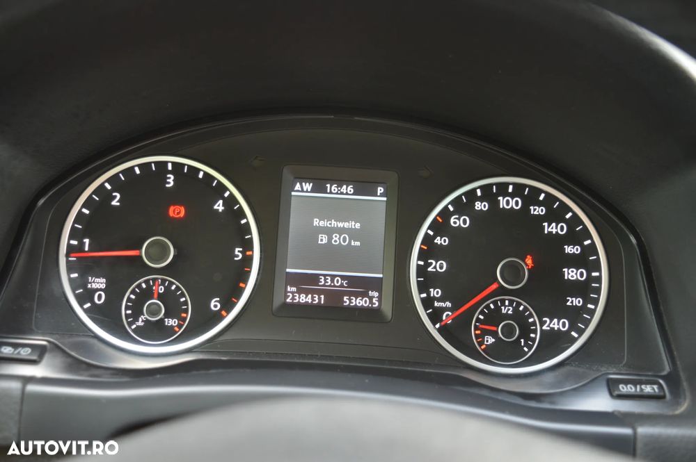 Volkswagen Tiguan - 26