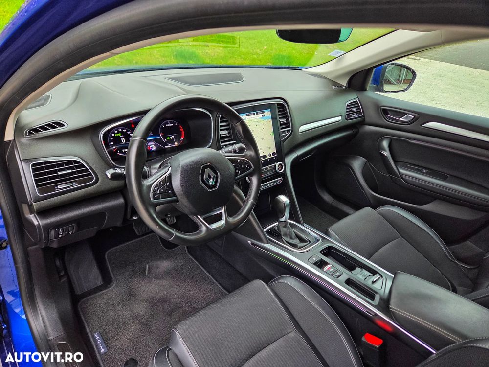 Renault Megane BLUE dCi 115 EDC BOSE EDITION - 17