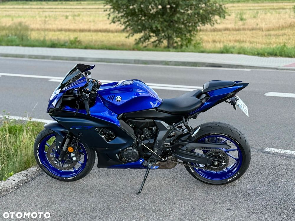 Yamaha R7 - 4