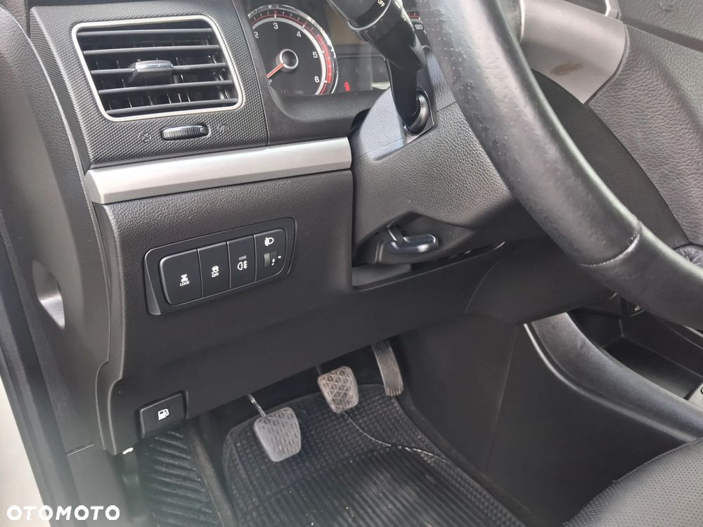 SsangYong/KGM Korando 2.0 E-XDi DPF 4WD Quartz - 28