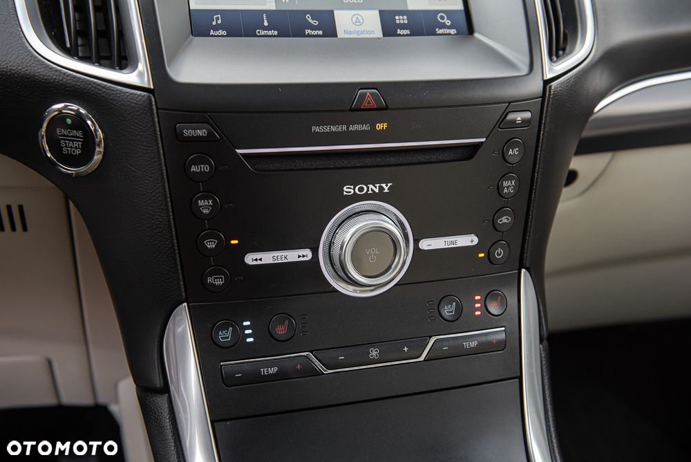Ford Edge - 28