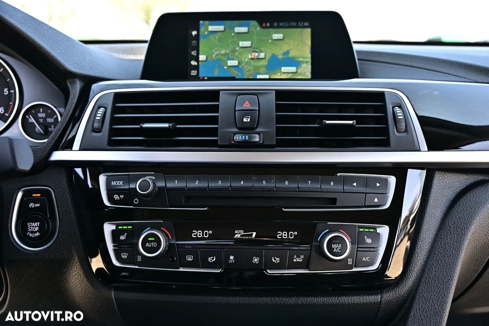 BMW Seria 3 320d Aut. Sport Line - 25