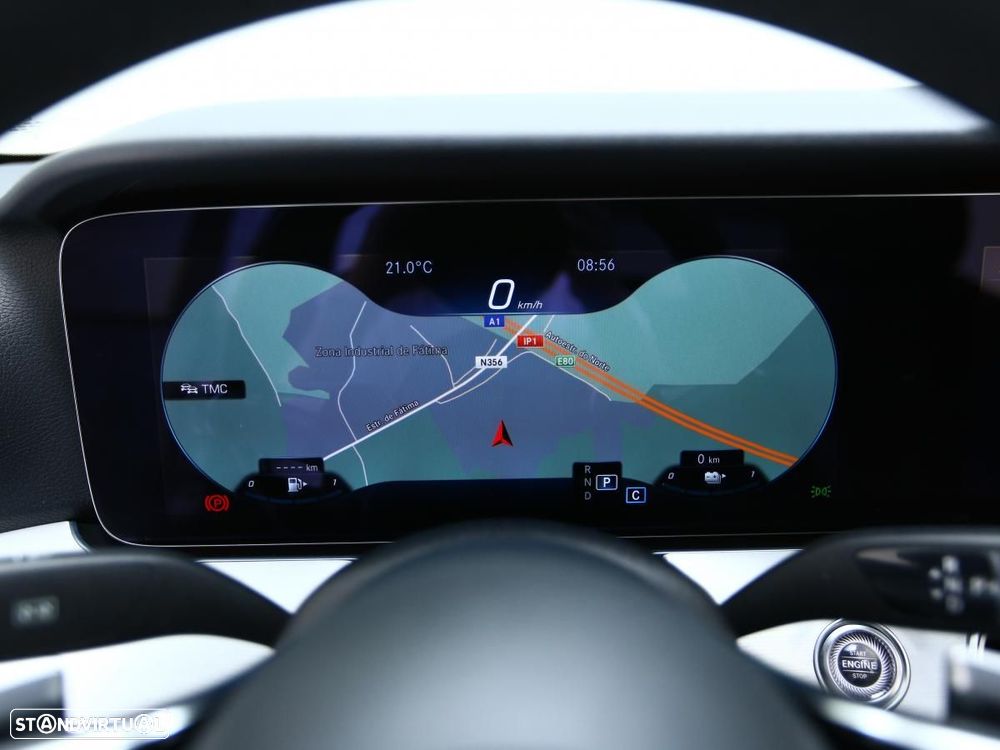 Mercedes-Benz E 300 de Avantgarde 4Matic - 25