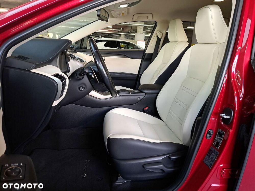 Lexus NX 300h F Impression AWD - 12