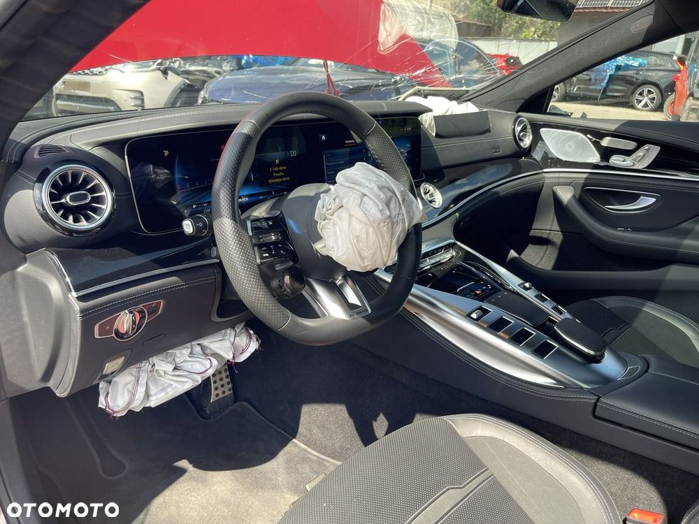 Mercedes-Benz AMG GT 63 4Matic+ Speedshift MCT 9G Sonderedition Rubellitrot - 11