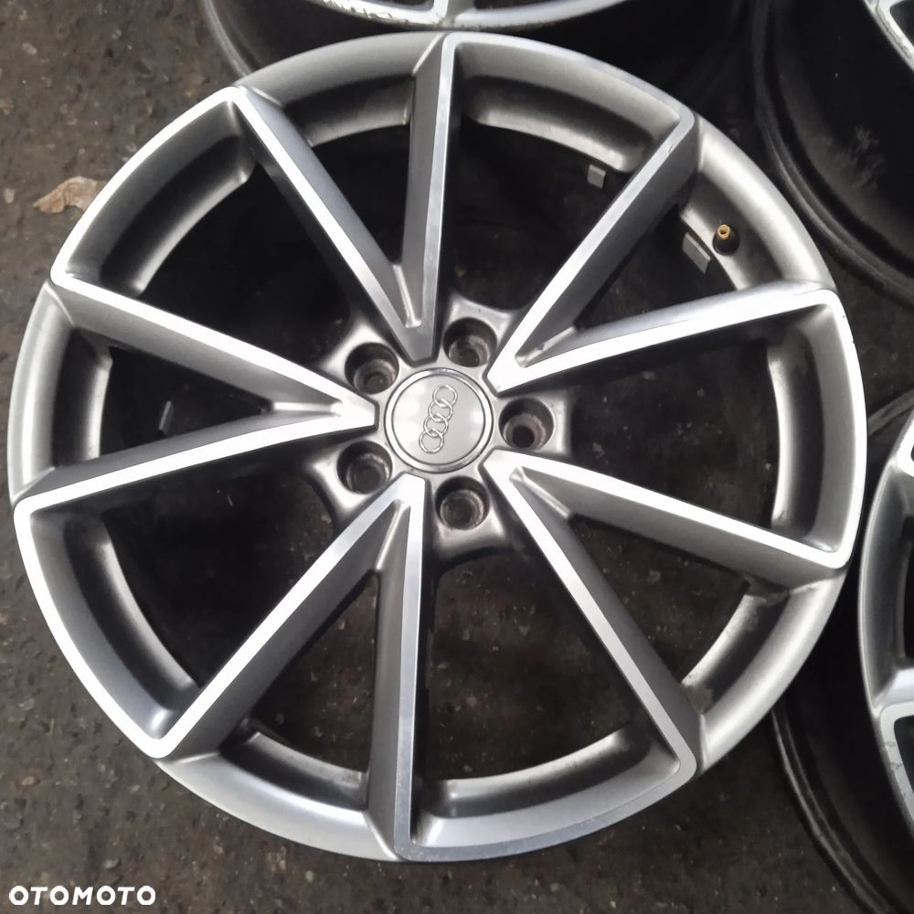 Felgi Audi 19 8V0601025AT 5x112 ET49 - 17