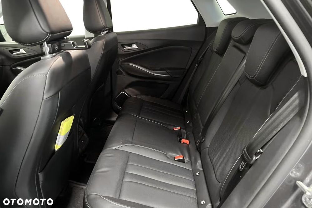Opel Grandland X Plug-in-Hybrid4 1.6 DI Start/Stop Ultimate - 7