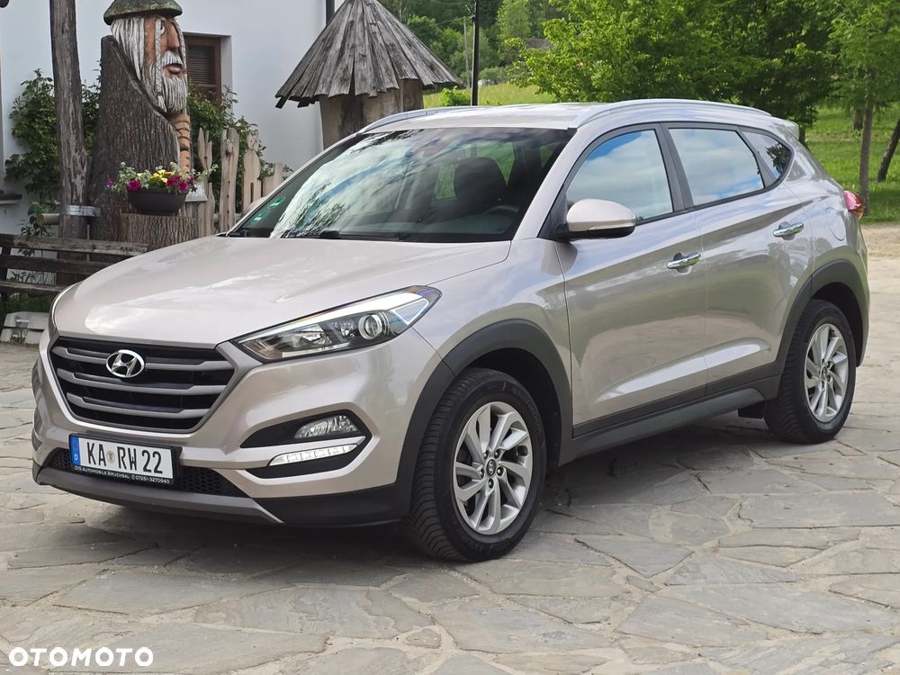Hyundai Tucson 2.0 CRDi 4WD Automatik Style - 7