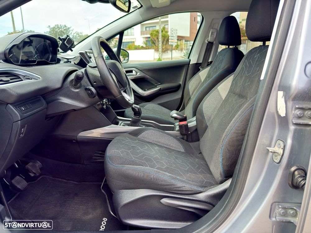 Peugeot 2008 - 9