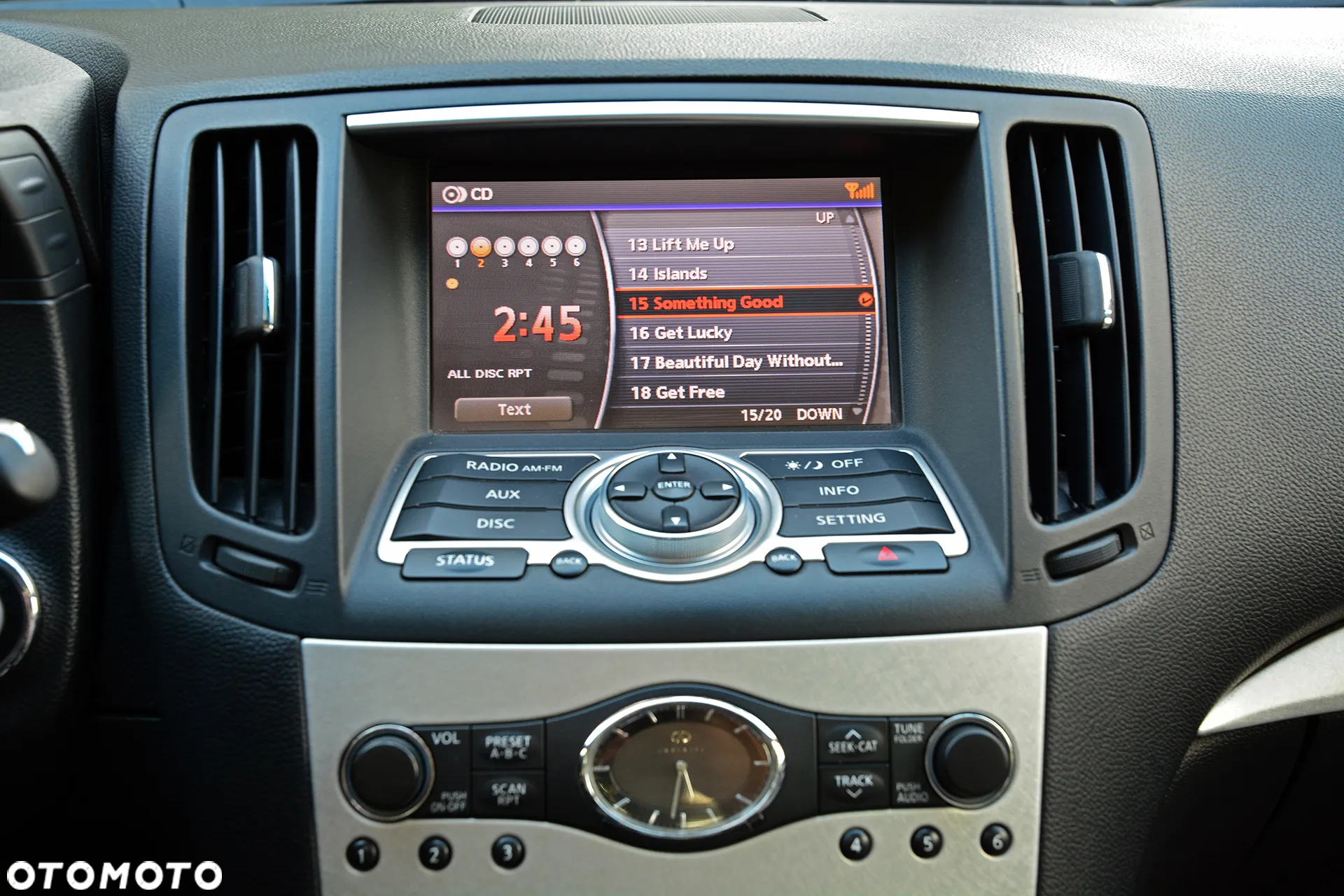 Infiniti G G37 S - 27