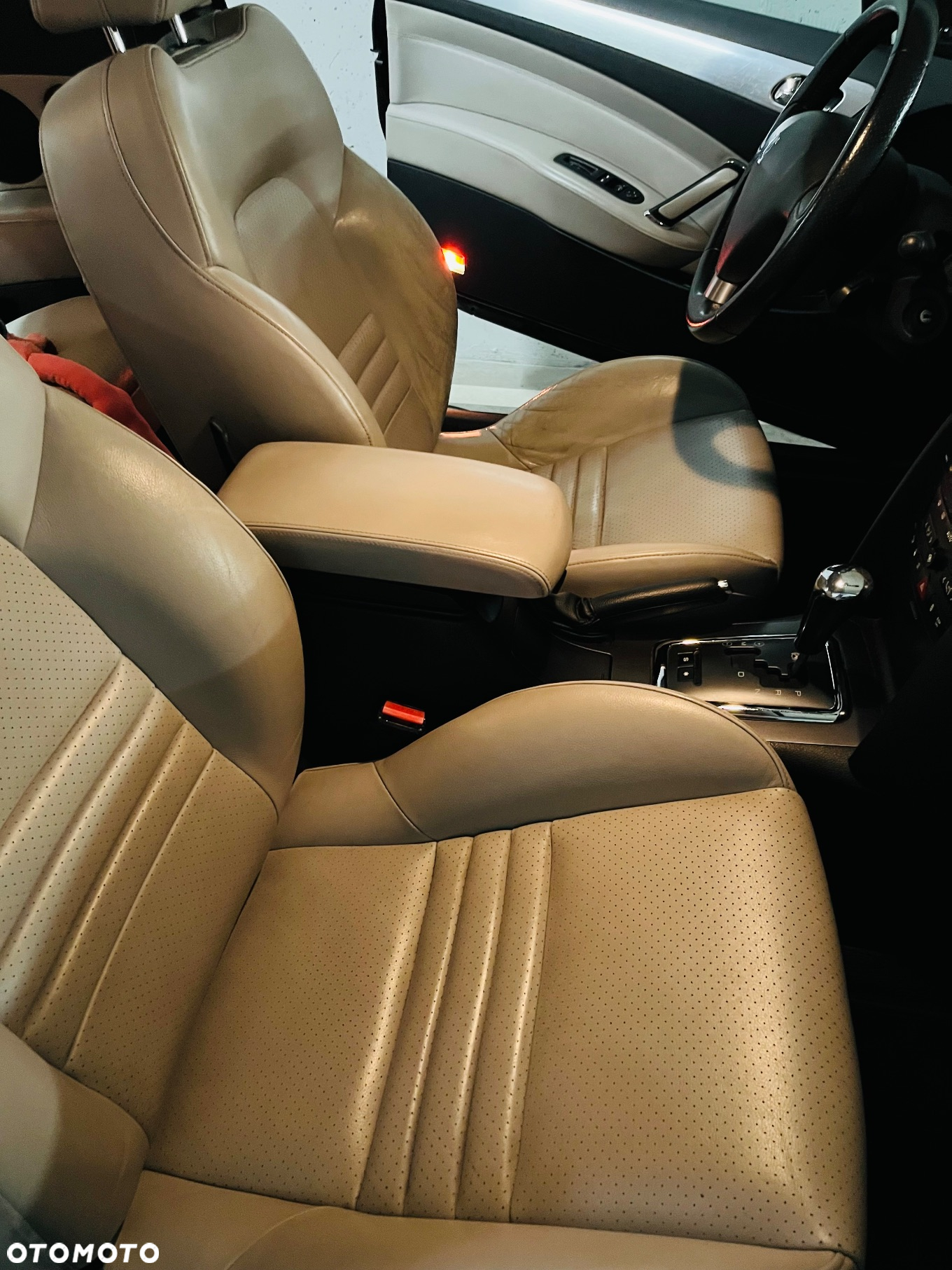 Peugeot 407 2.7HDi V6 Sport - 12