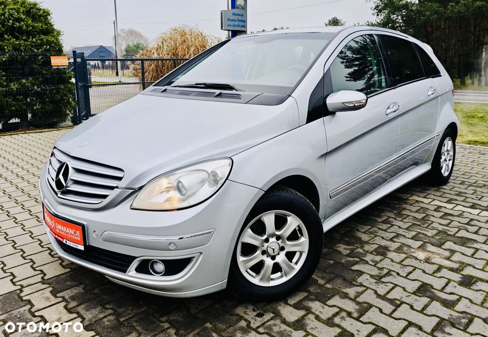 Mercedes-Benz Klasa B 180 BlueEFFICIENCY SPORT EDITION - 28