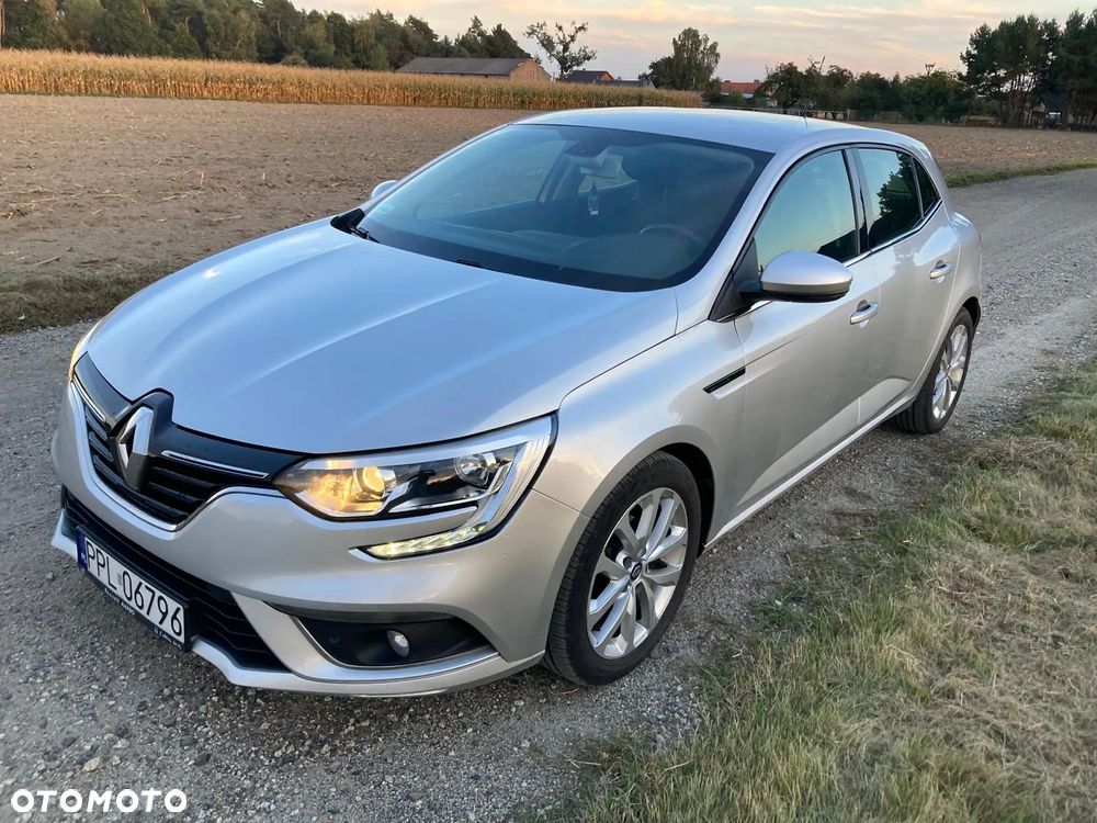 Renault Megane 2018 photo 2