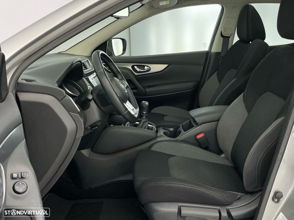 Nissan Qashqai 1.3 DIG-T N-Connecta - 11