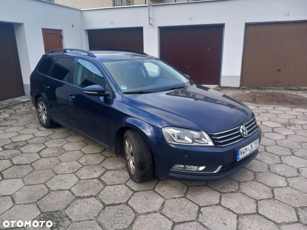 Volkswagen Passat Variant 2.0 Blue TDI SCR Comfortline - 5