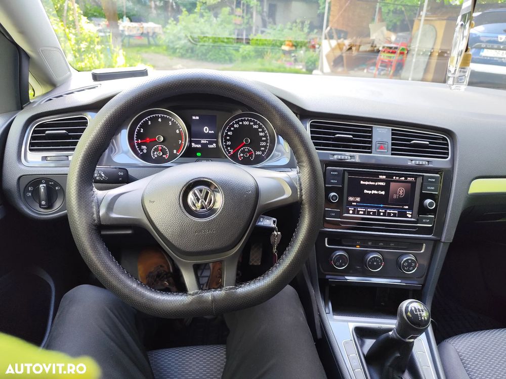 Volkswagen Golf 1.0 TSI Comfortline - 17