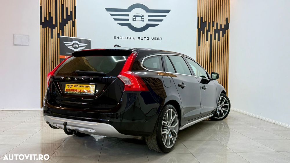Volvo V60 D3 Momentum - 4