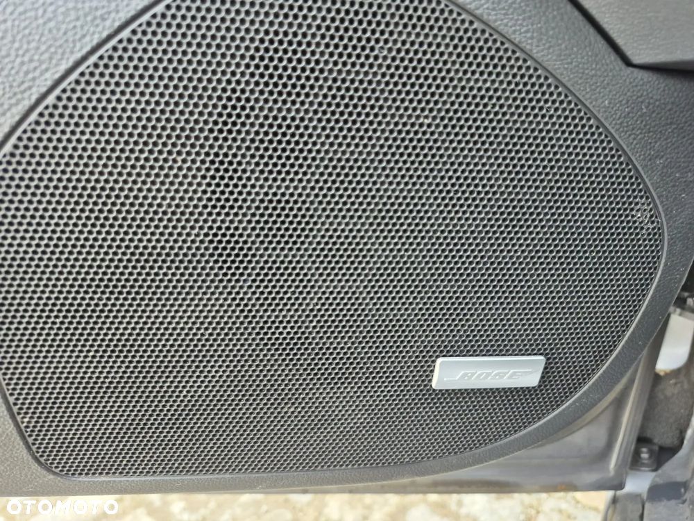 Opel Insignia 2.0 SIDI Turbo 4x4 Innovation - 32