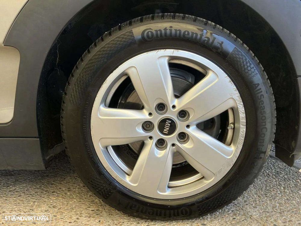 MINI Clubman One D - 17