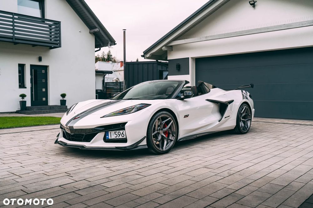 Chevrolet Corvette - 7