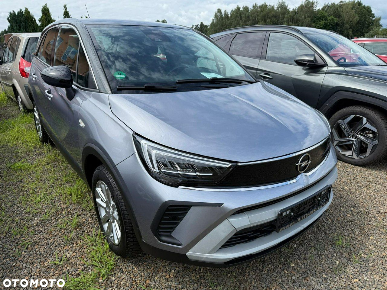 Opel Crossland X - 11