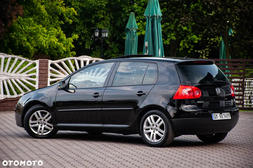 Volkswagen Golf 1.6 Goal - 14