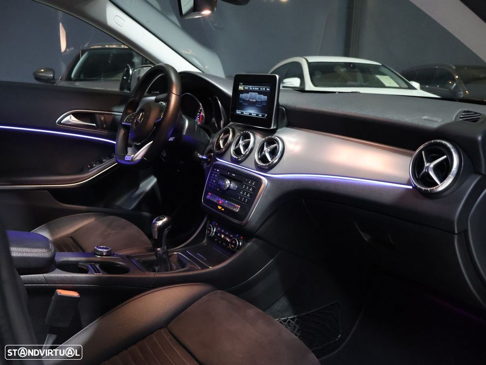 Mercedes-Benz CLA 180 d Shooting Brake AMG Line - 6