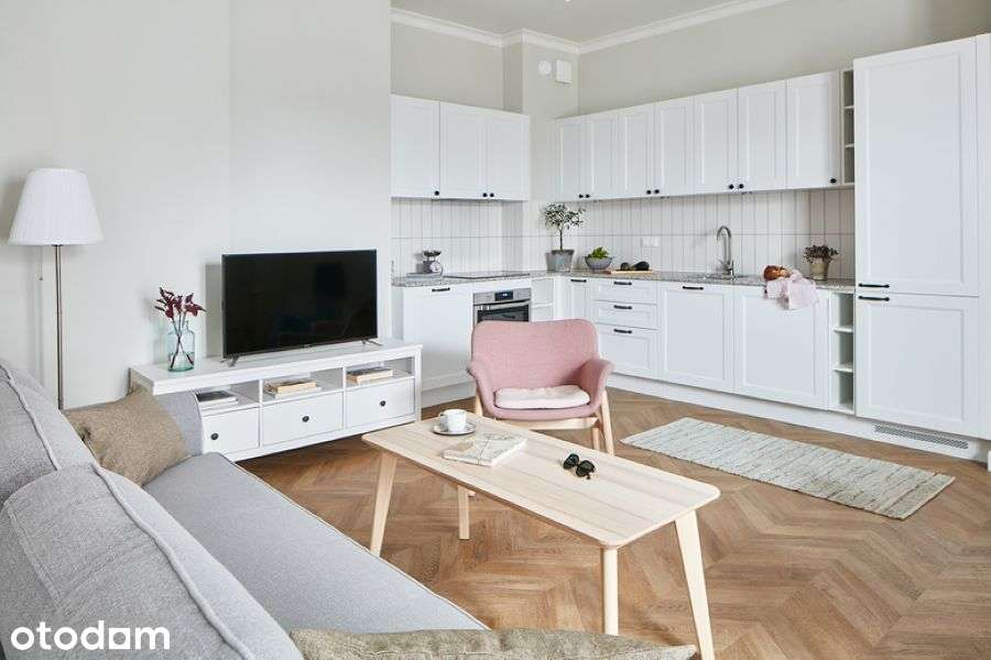Kamienica Stara Praga | 2 POKOJE | Metro Dw Wilenski | pl/eng