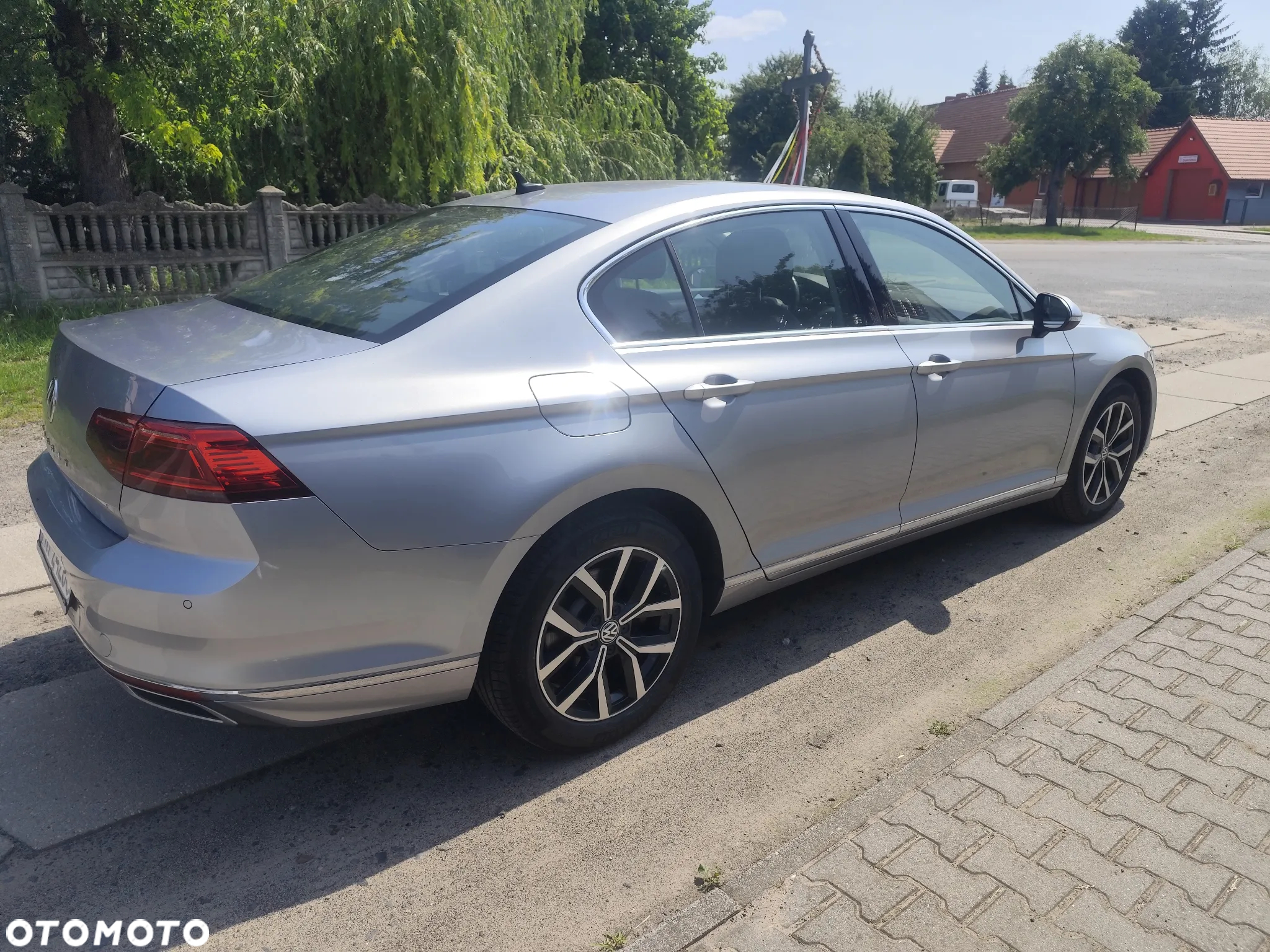 Volkswagen Passat Variant 1.5 TSI OPF DSG Business - 4