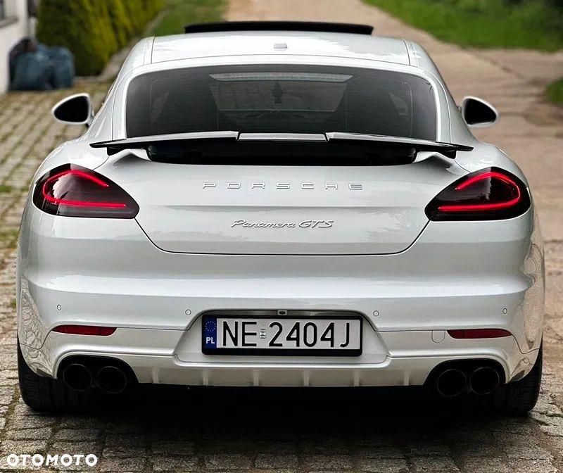 Porsche Panamera GTS PDK - 6