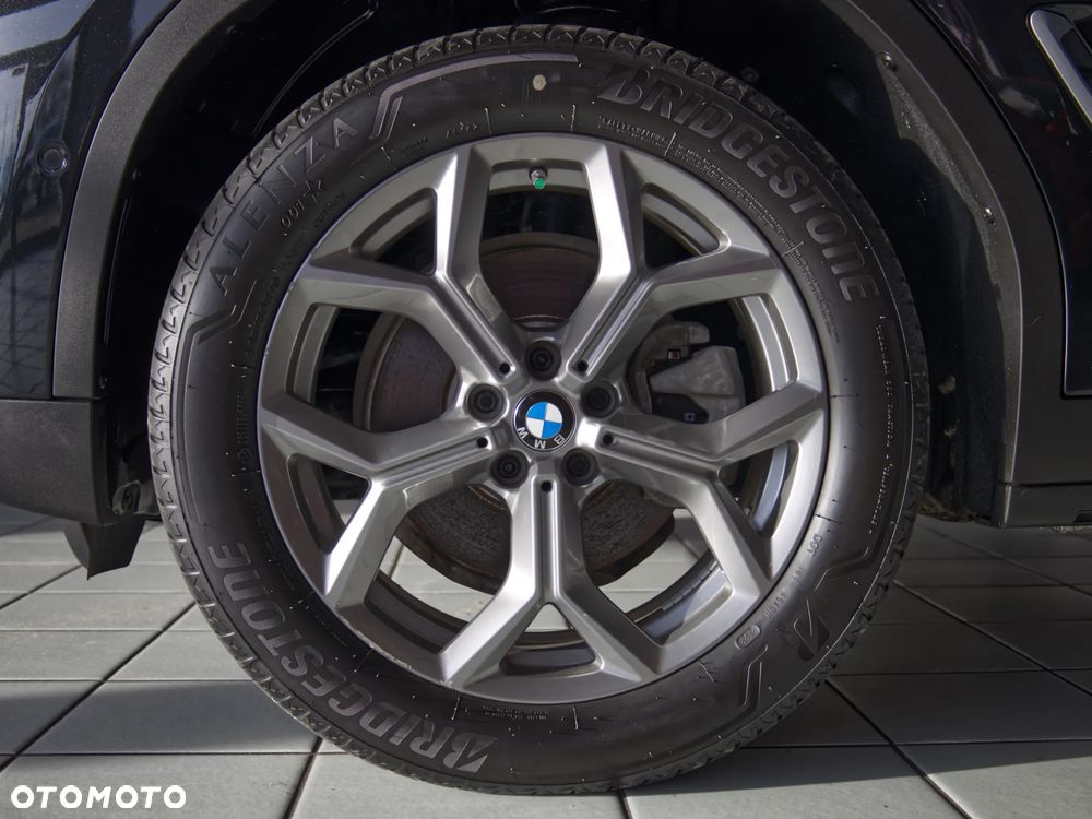 BMW X3 xDrive30i GPF Luxury Line - 9