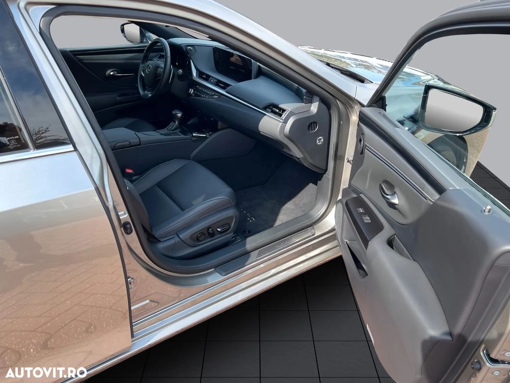 Lexus Seria ES 300h Executive Line - 19