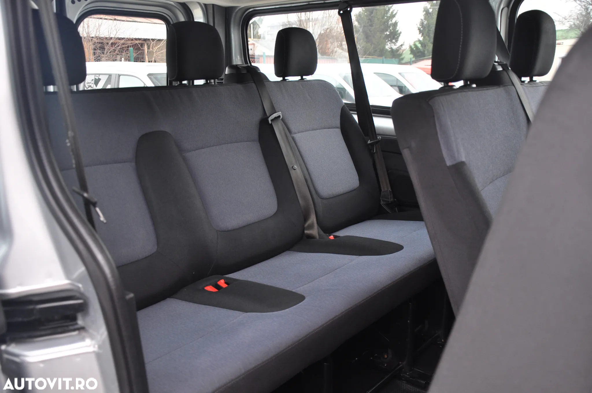 Opel Opel Vivaro L2H1 9 Locuri - 13