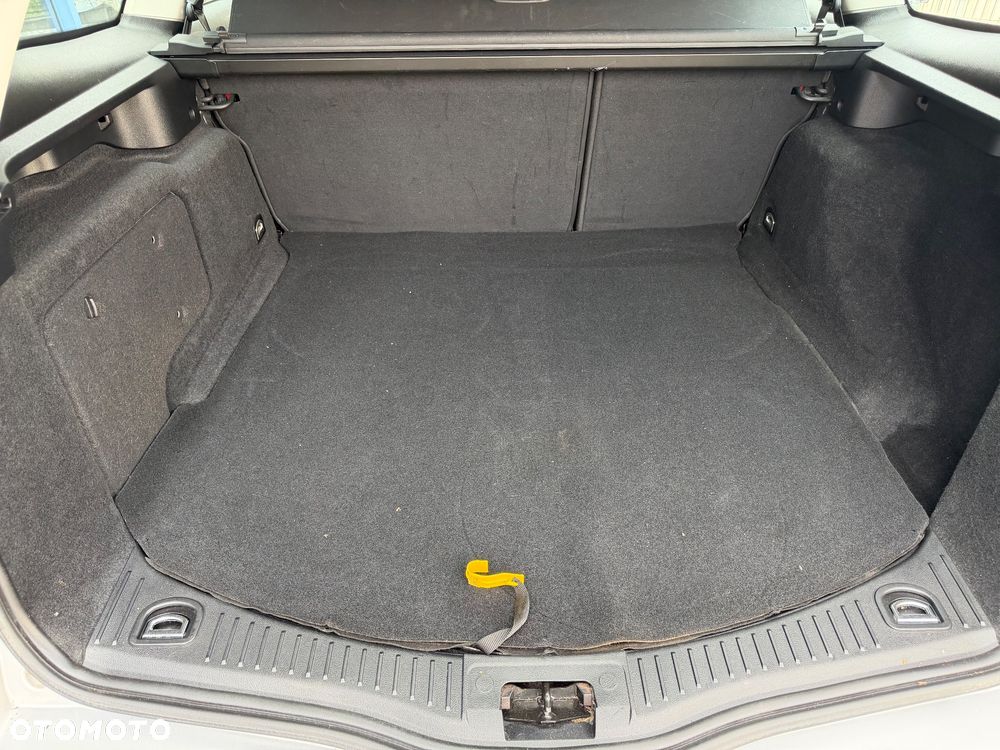 Ford Mondeo 2.0 Silver X - 27