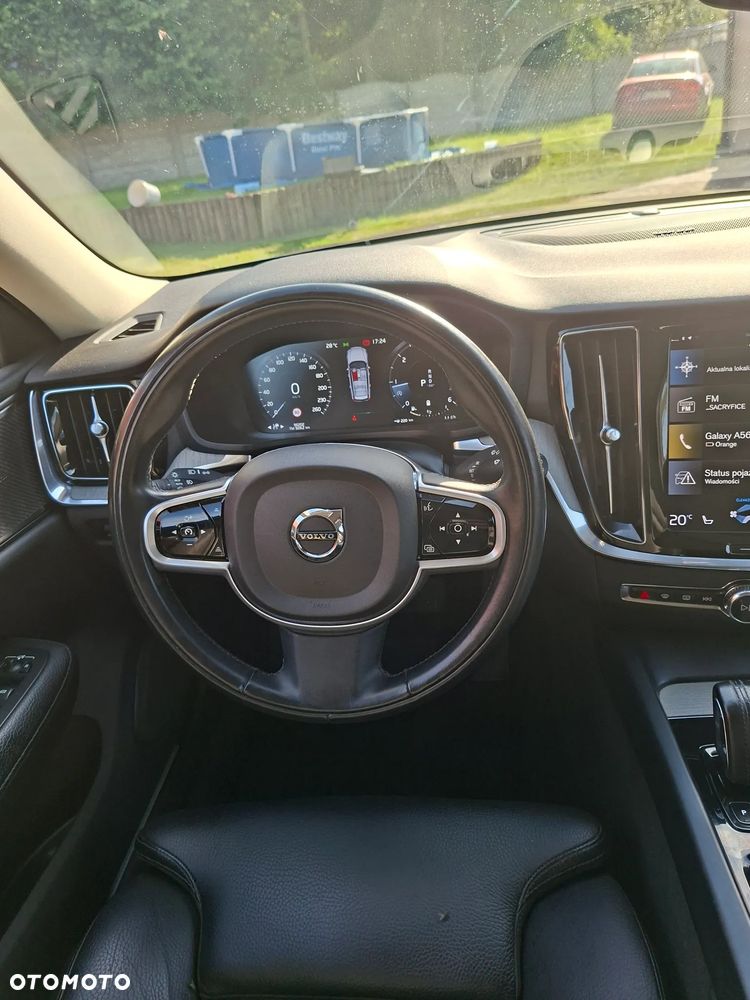 Volvo V60 Cross Country B4 D AWD Geartronic Pro - 3