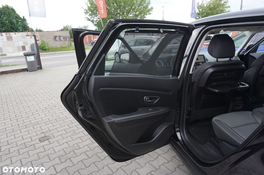 Renault Scenic ENERGY TCe 115 EXPERIENCE - 23