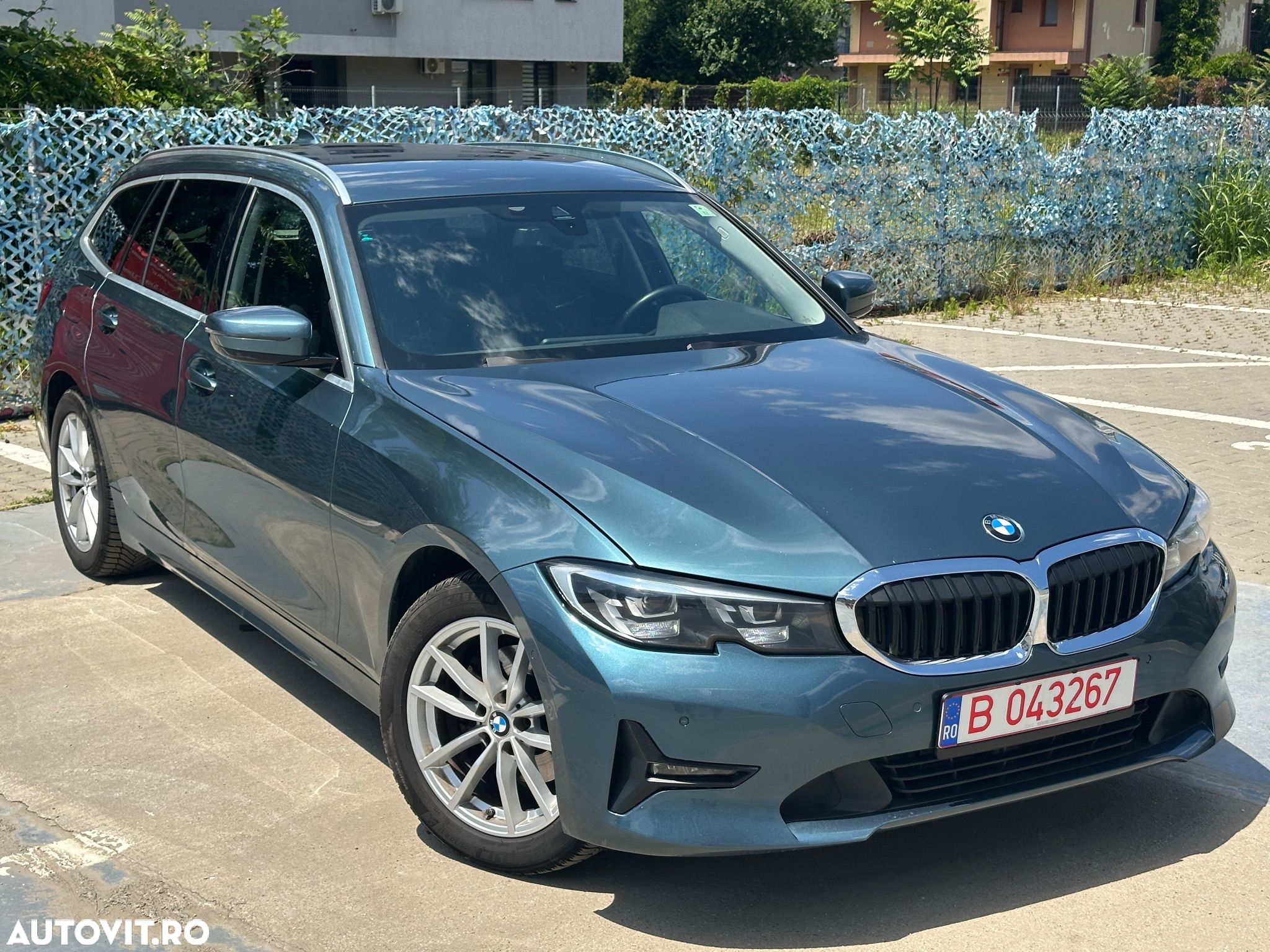 BMW Seria 3 320d AT MHEV - 1