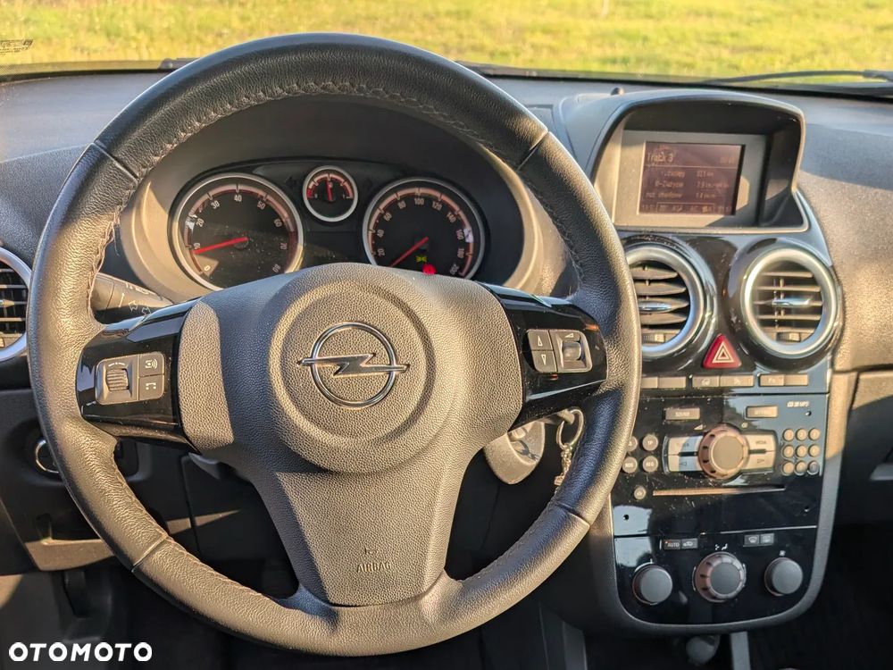 Opel Corsa - 8