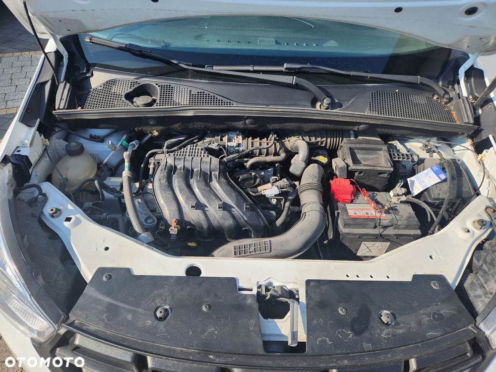 Dacia Lodgy SCe 100 Laureate - 27