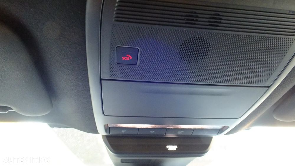 Mazda MX-30 e-SKYACTIV FIRST EDITION - 20