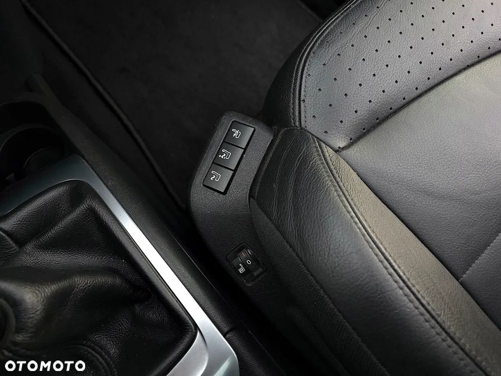 Citroën C4 Grand Picasso 2.0 HDi FAP (7-Sitzer) Exclusive - 32