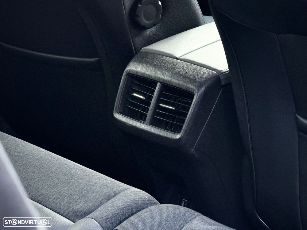 Citroën C5 Aircross 1.6 Hybrid Feel Pack e-EAT8 - 8