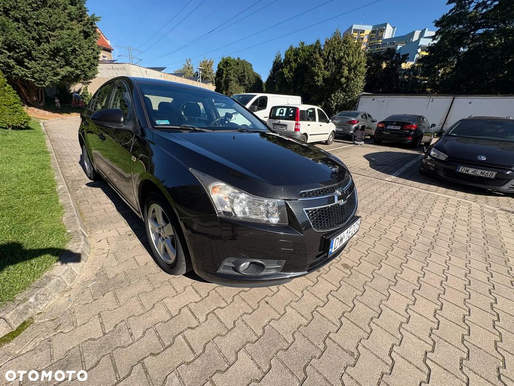 Chevrolet Cruze 1.6 LT - 10