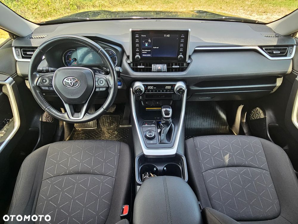 Toyota RAV4 - 11