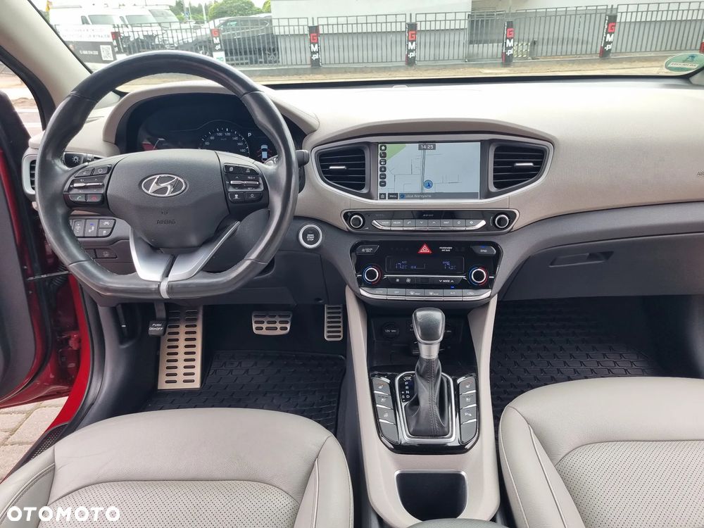 Hyundai IONIQ Hybrid Premium - 7