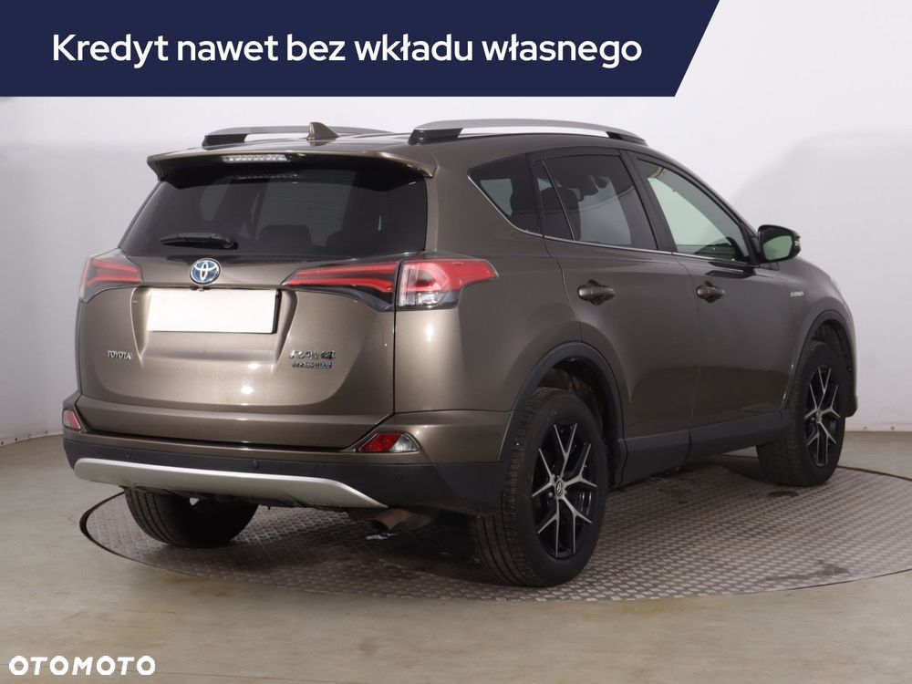 Toyota RAV4 - 7