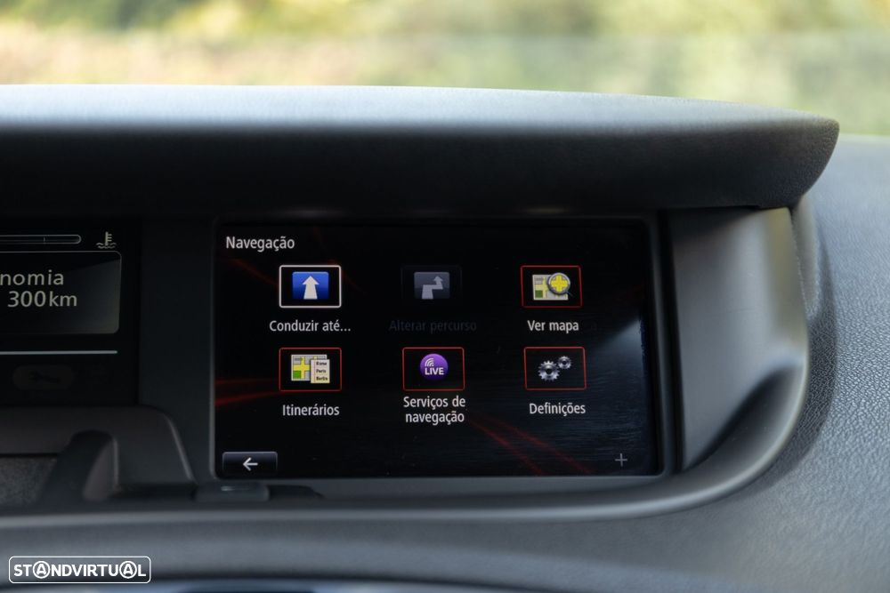 Renault Grand Scénic 1.5 dCi Bose Edition SS - 26