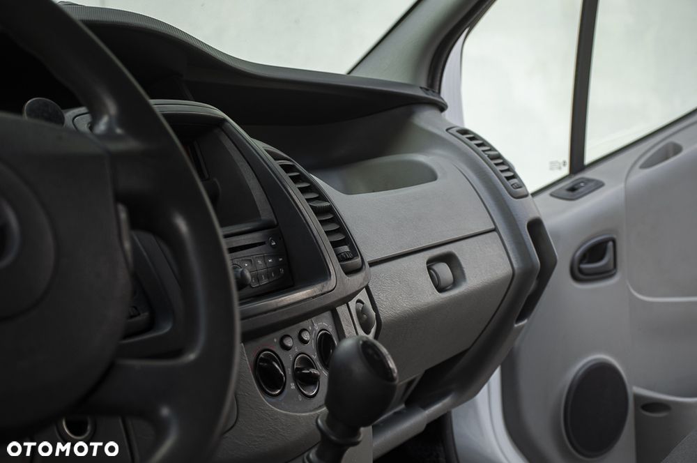 Opel VIVARO - 39